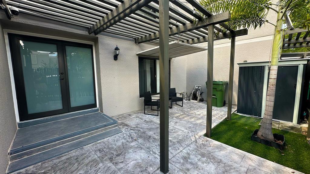 11205 NW 15TH Street # 11205, Pembroke Pines FL 33026