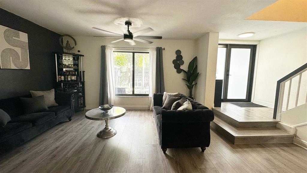 11205 NW 15TH Street # 11205, Pembroke Pines FL 33026 photo 4