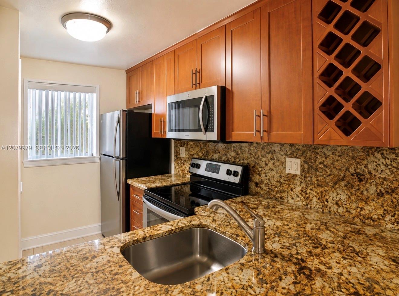 7980 NW 10th St # 38I, Miami FL 33126 photo 2