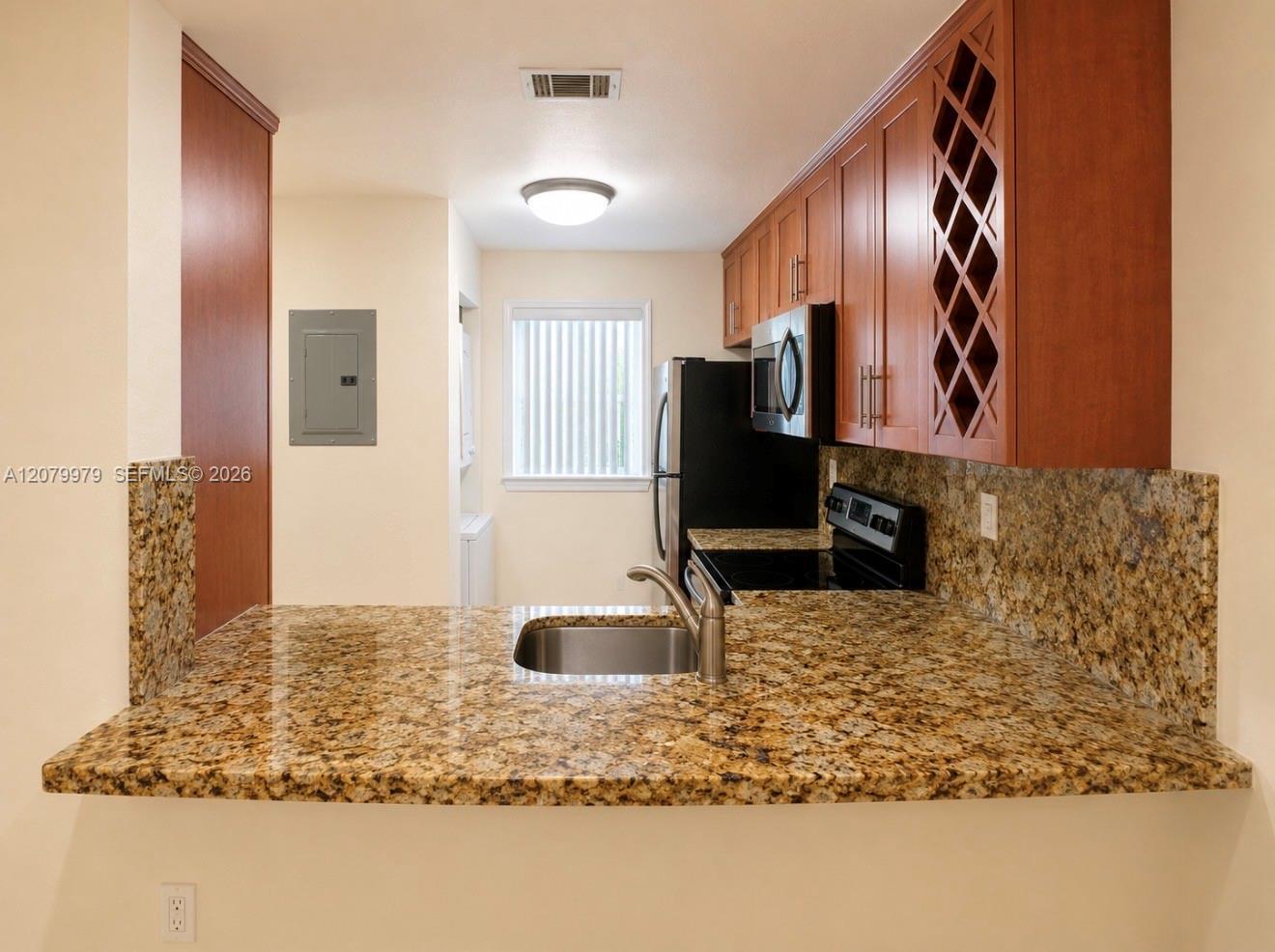 7980 NW 10th St # 38I, Miami FL 33126 photo 3