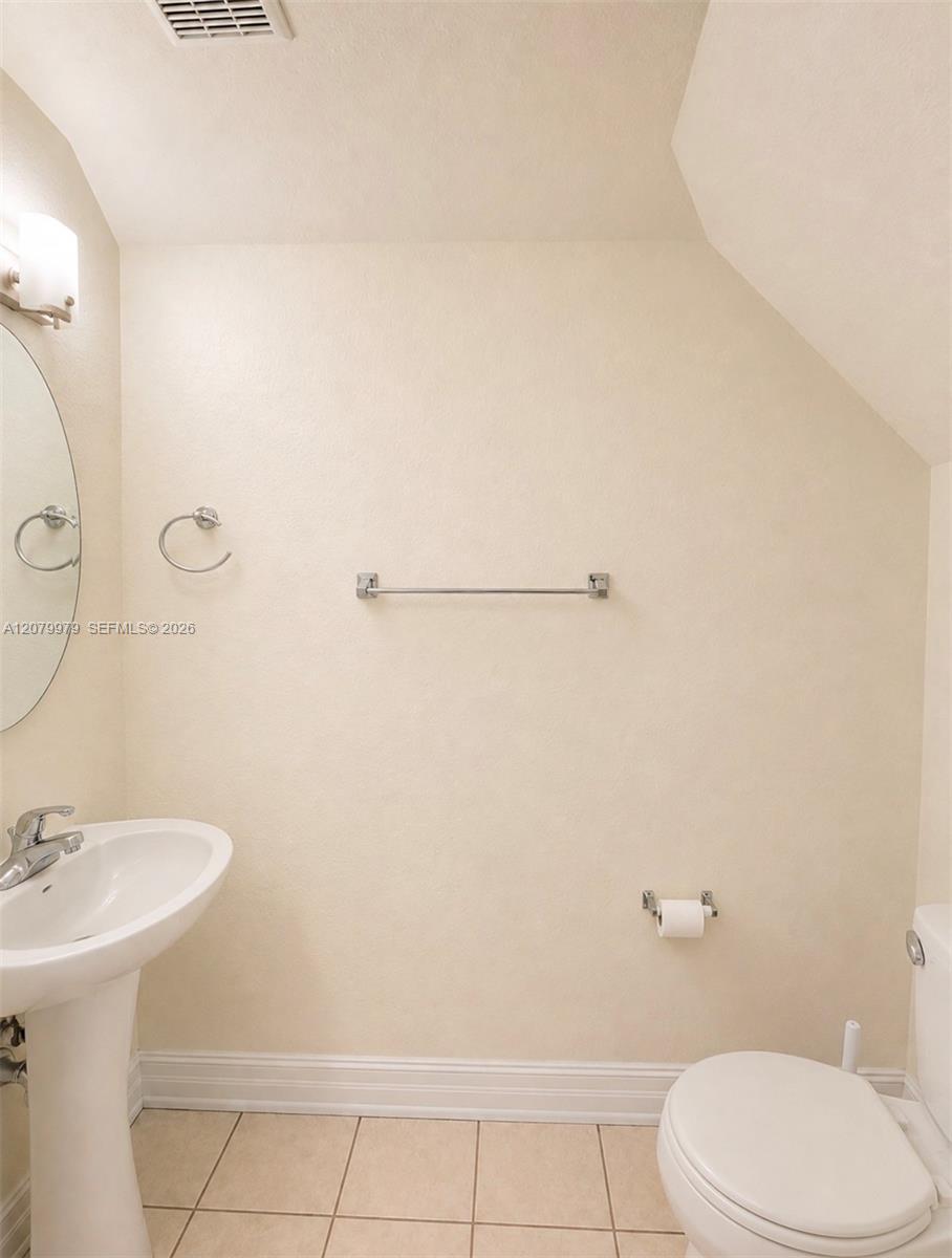 7980 NW 10th St # 38I, Miami FL 33126 photo 5