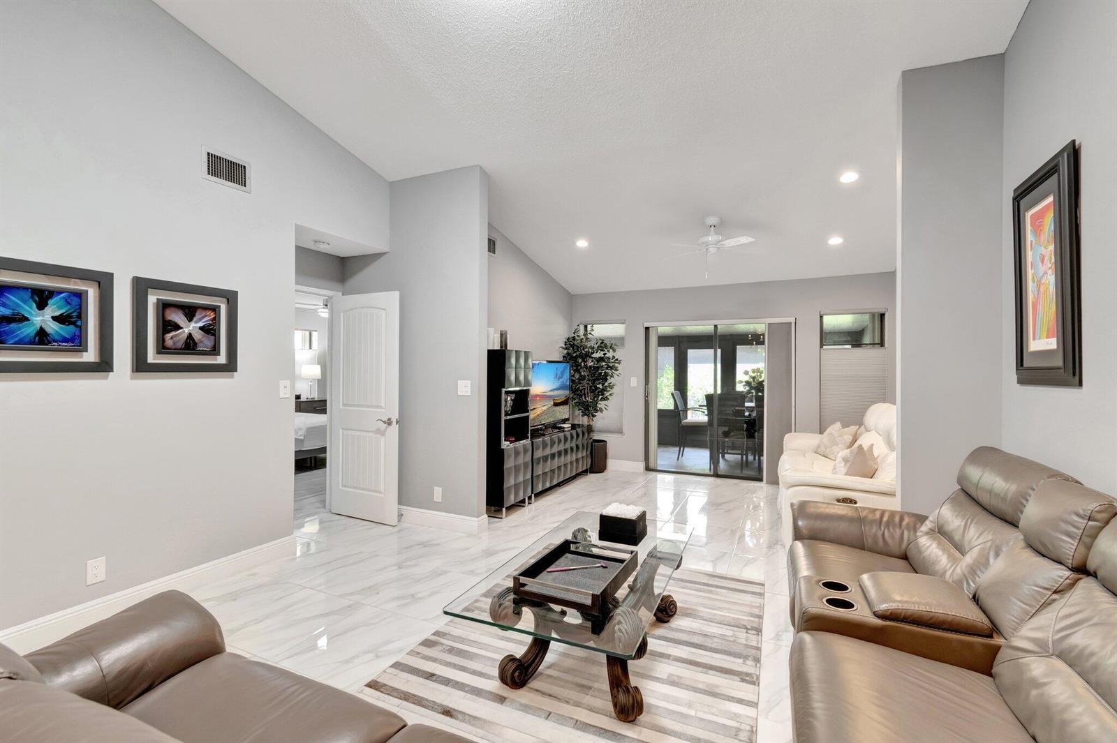 10927 DOLPHIN PALM Court # A, Boynton Beach FL 33437 photo 4