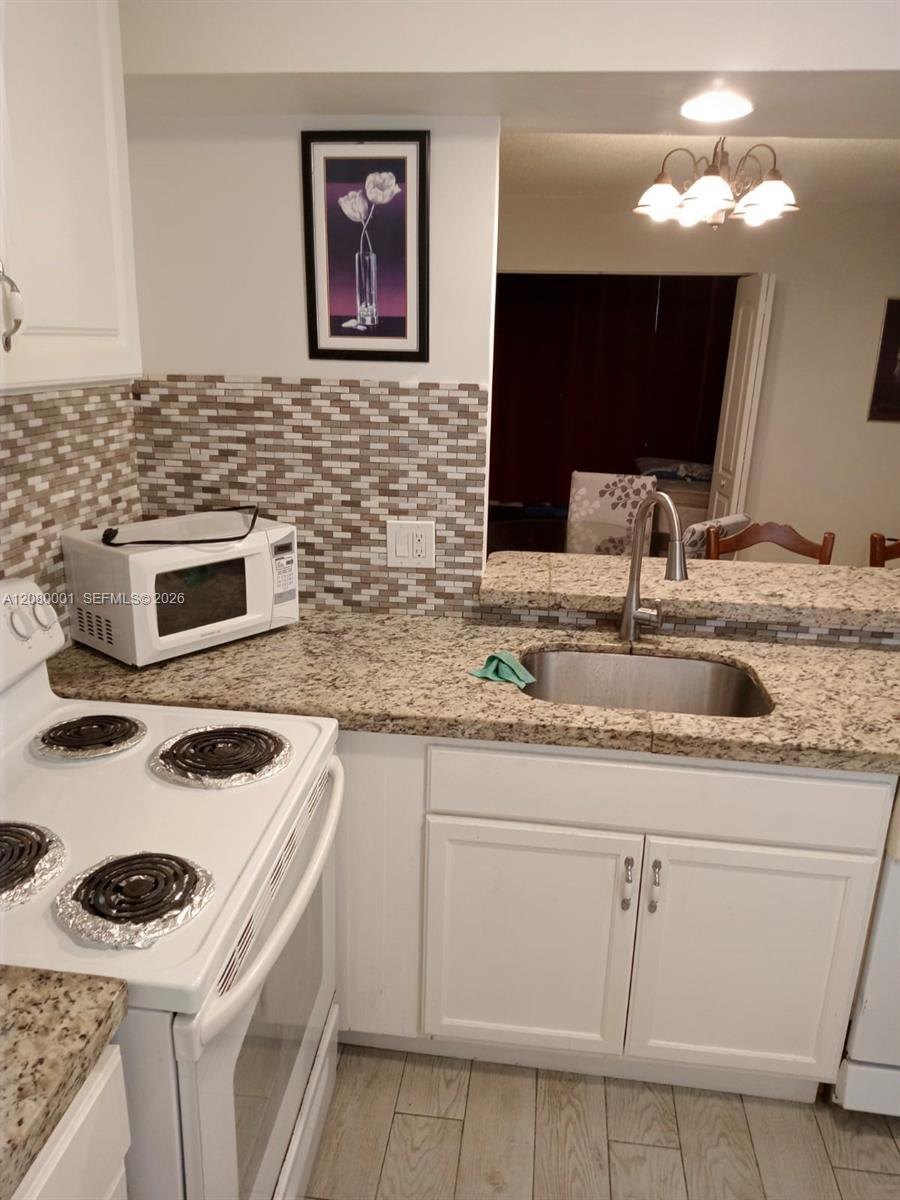319 NE 14th Ave # 604, Hallandale Beach FL 33009 photo 5
