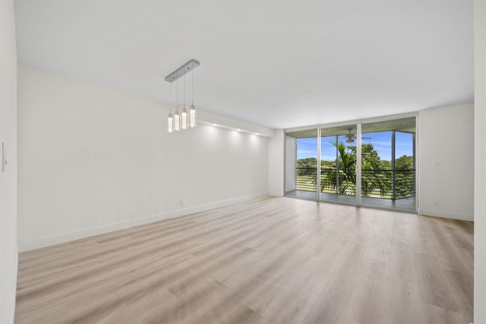 4020 W PALM AIRE Drive # 408, Pompano Beach FL 33069 photo 4