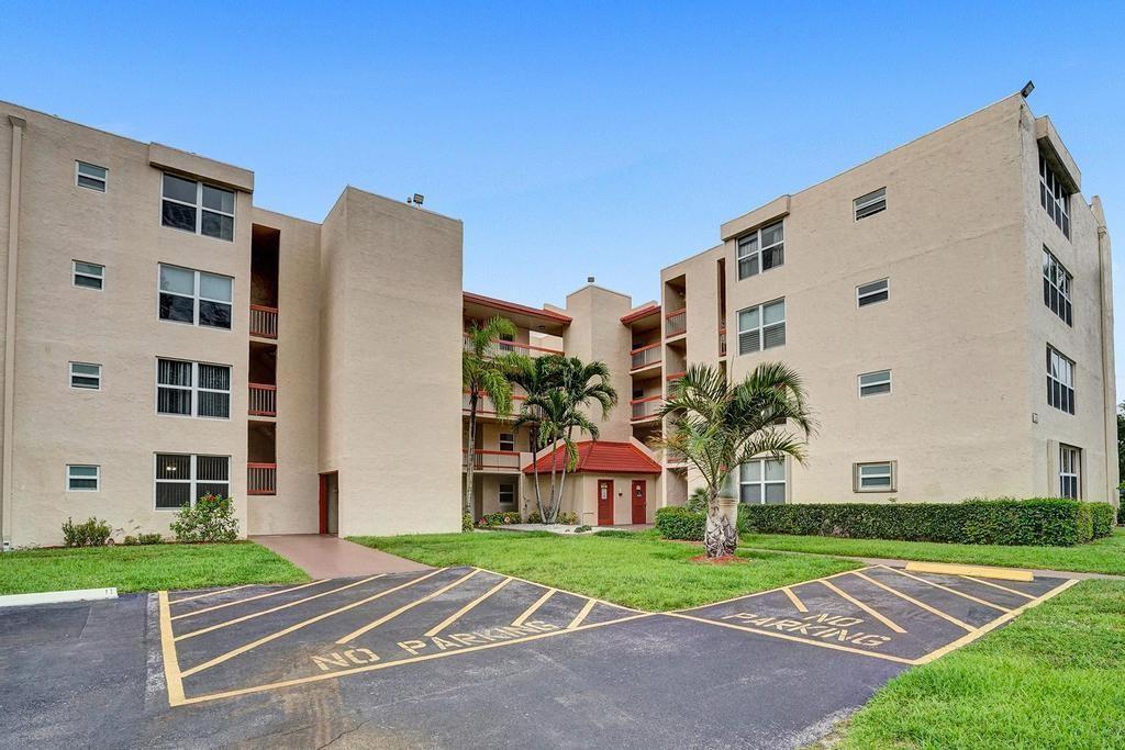9451 EVERGREEN Place # 306, Davie FL 33324