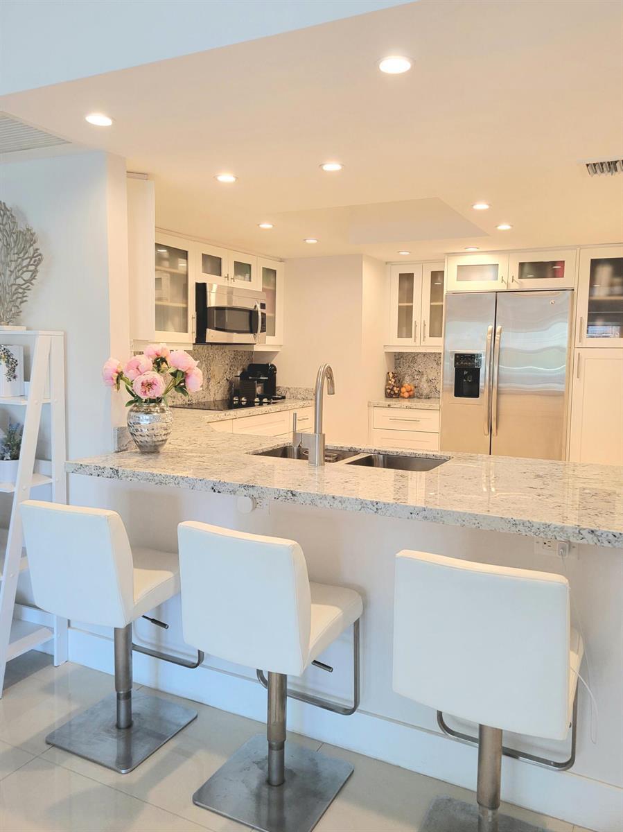 3000 E SUNRISE Boulevard # 2B, Fort Lauderdale FL 33304 photo 4