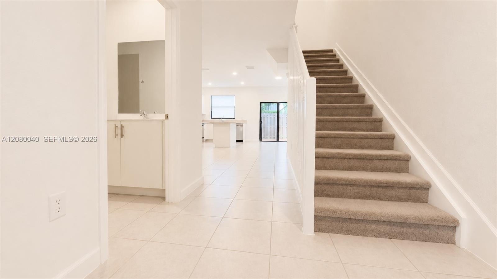 883 NE 211th St # 883, Miami FL 33179 photo 4