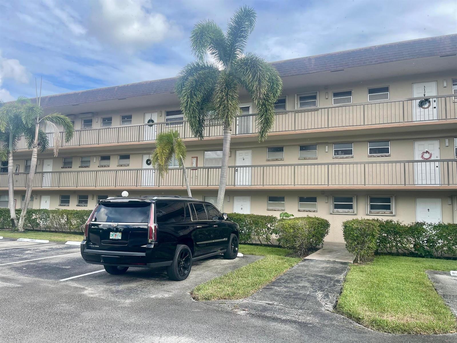 1801 NW 75TH Avenue # 211, Plantation FL 33313