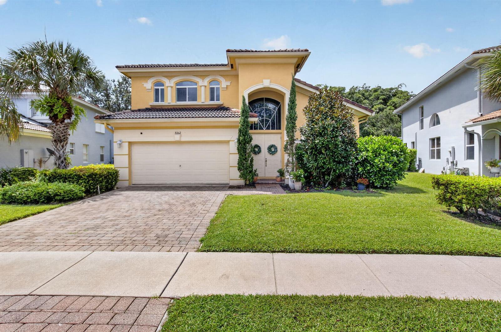 9262 Silver Glen Way, Lake Worth FL 33467 photo 2