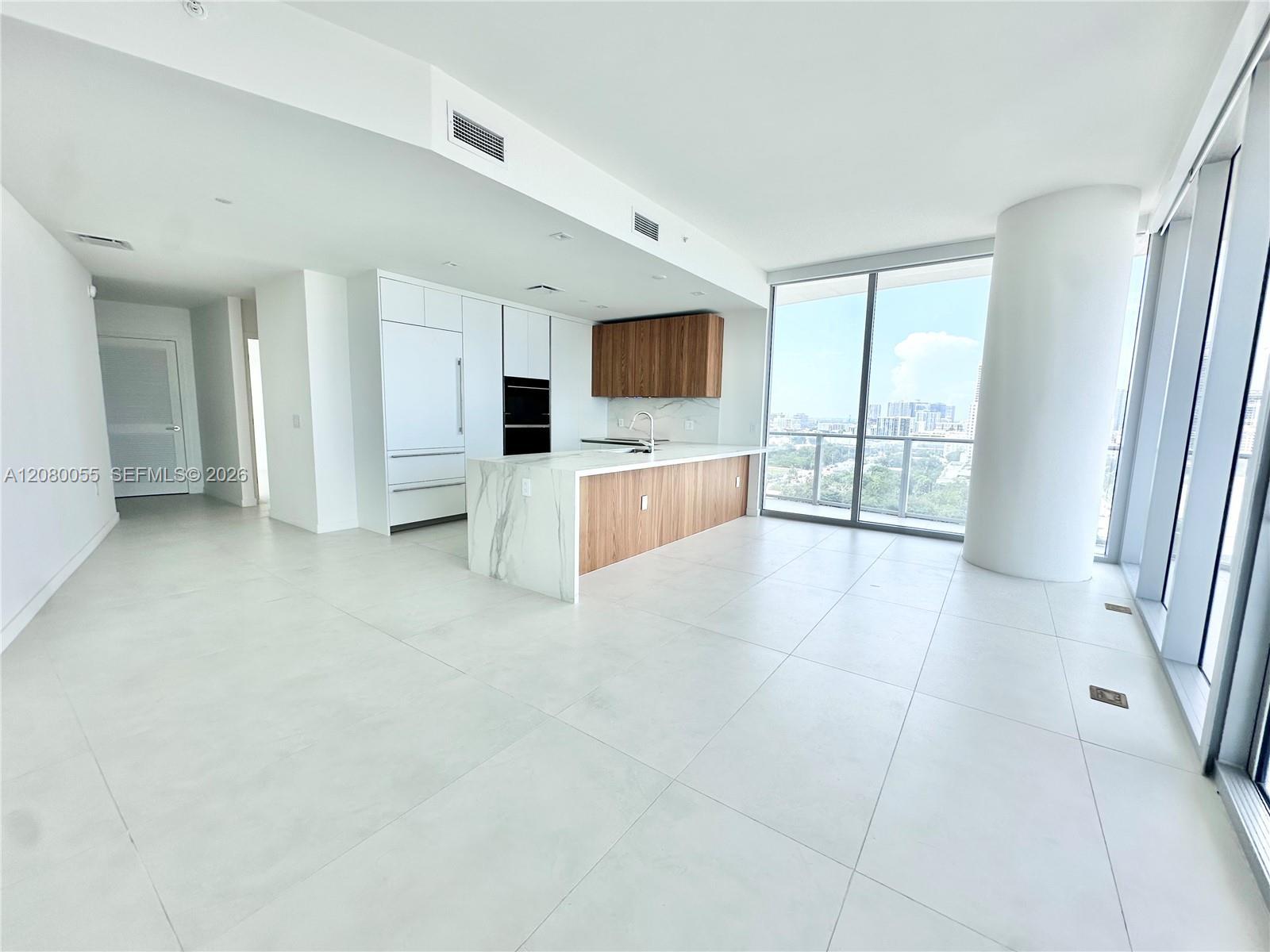 1400 Biscayne Blvd # 1506, Miami FL 33132 photo 5