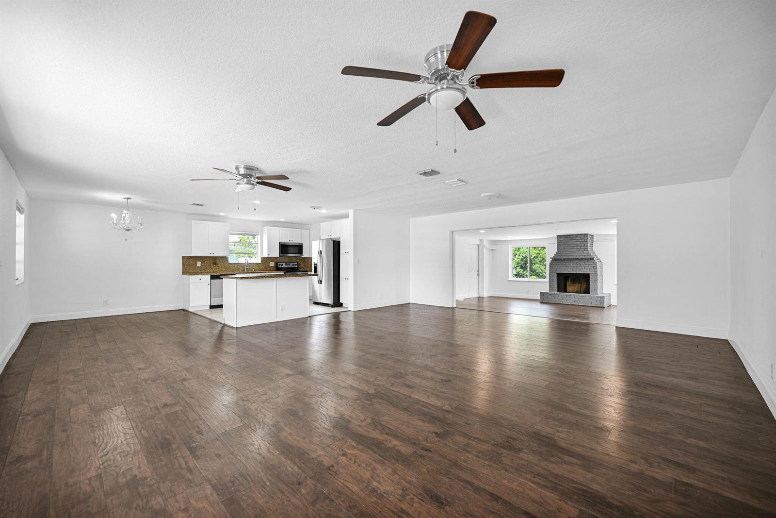 4723 NW 4TH Street, Plantation FL 33317 photo 4