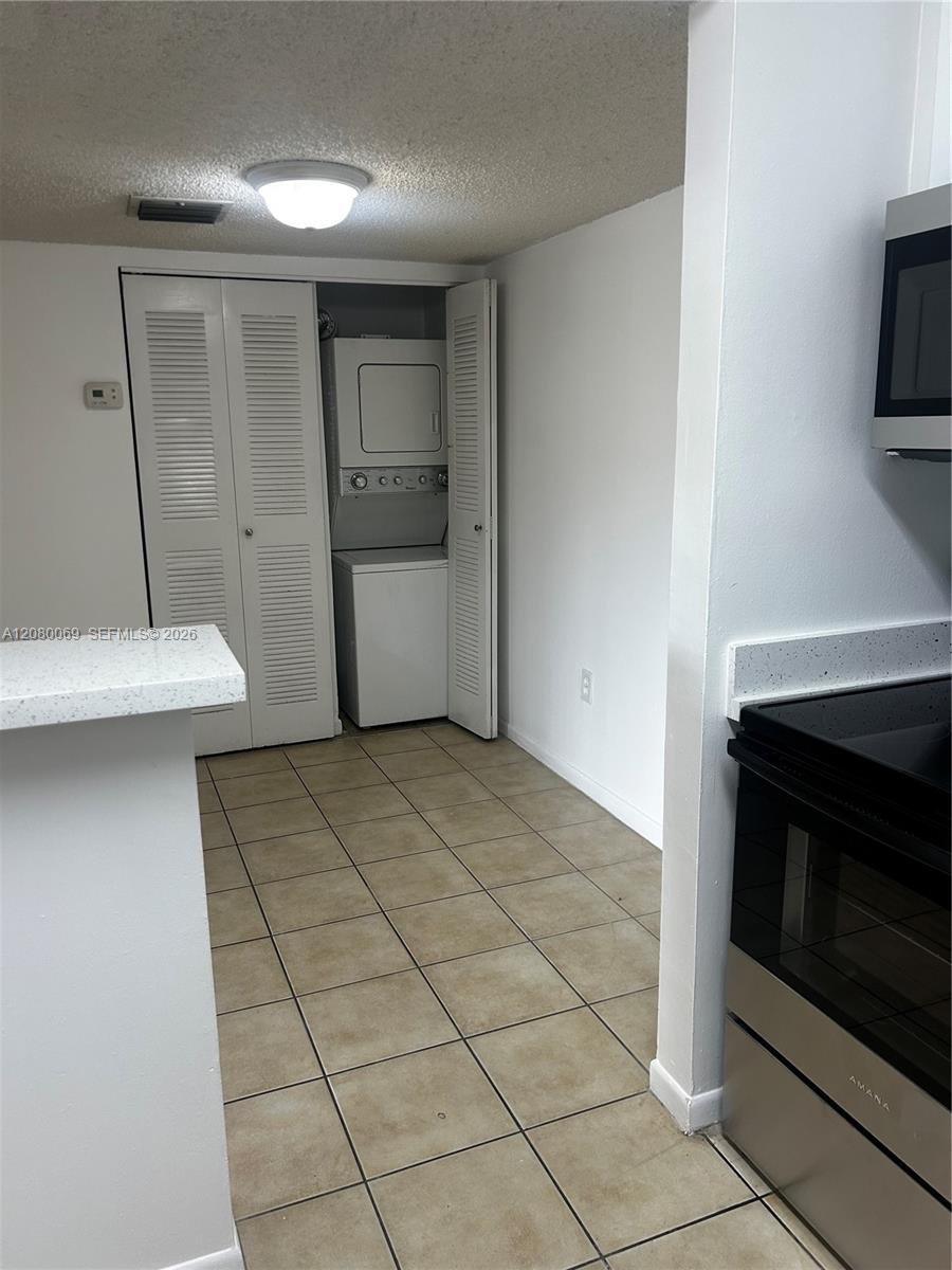 7180 NW 179th St # 211, Hialeah FL 33015 photo 4