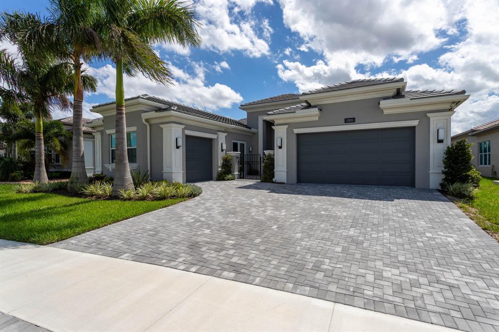 12824 VENETO SPRINGS Drive, Boynton Beach FL 33473 photo 2