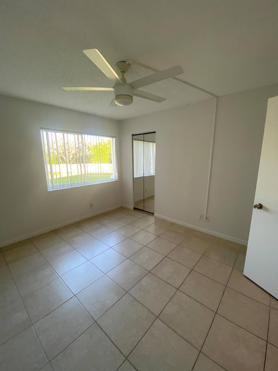 4709 Sable Pine Circle # B1, West Palm Beach FL 33417 photo 3