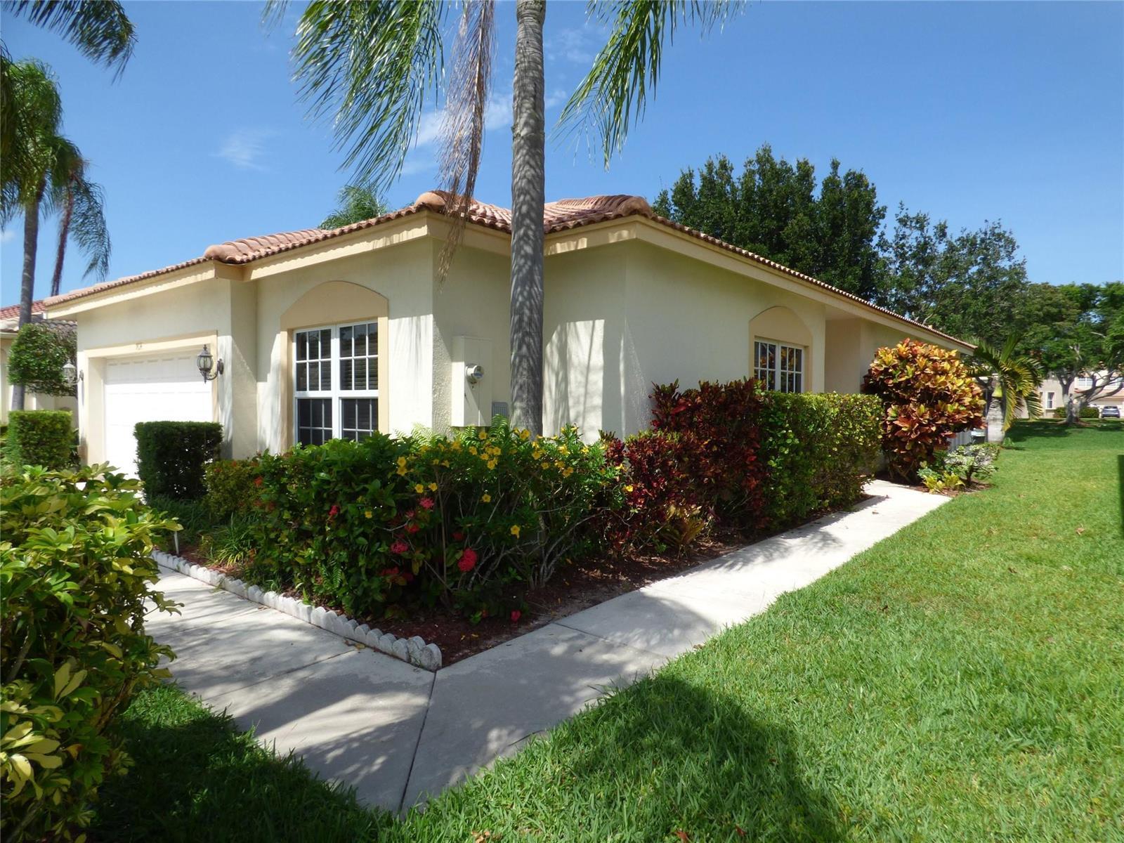 7614 COLONY LAKE Drive, Boynton Beach FL 33436 photo 2