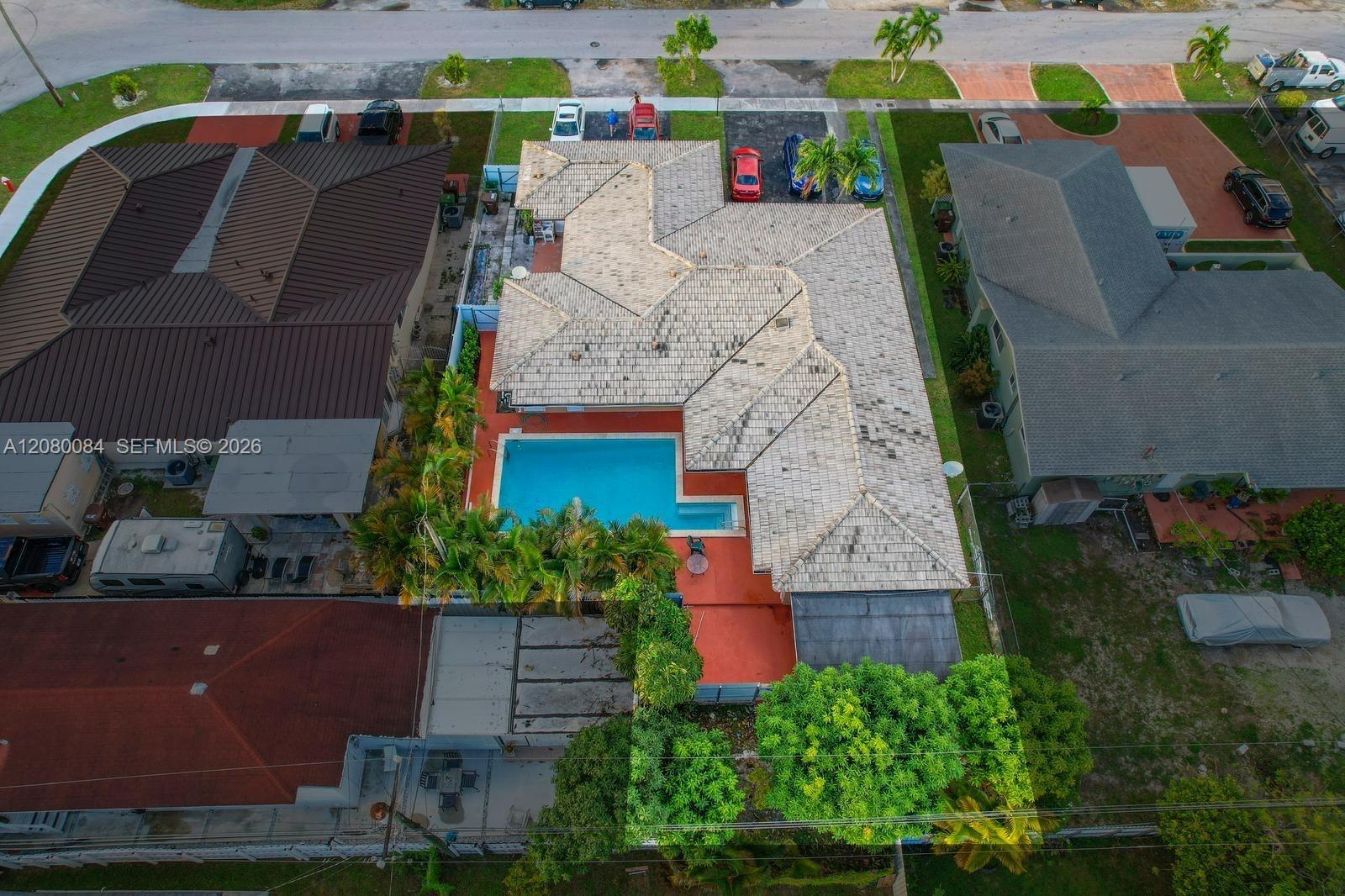 326 E 34th St, Hialeah FL 33013 photo 3