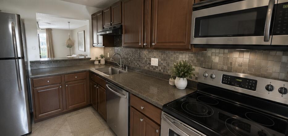 2820 TENNIS CLUB Drive # 206, West Palm Beach FL 33417 photo 5