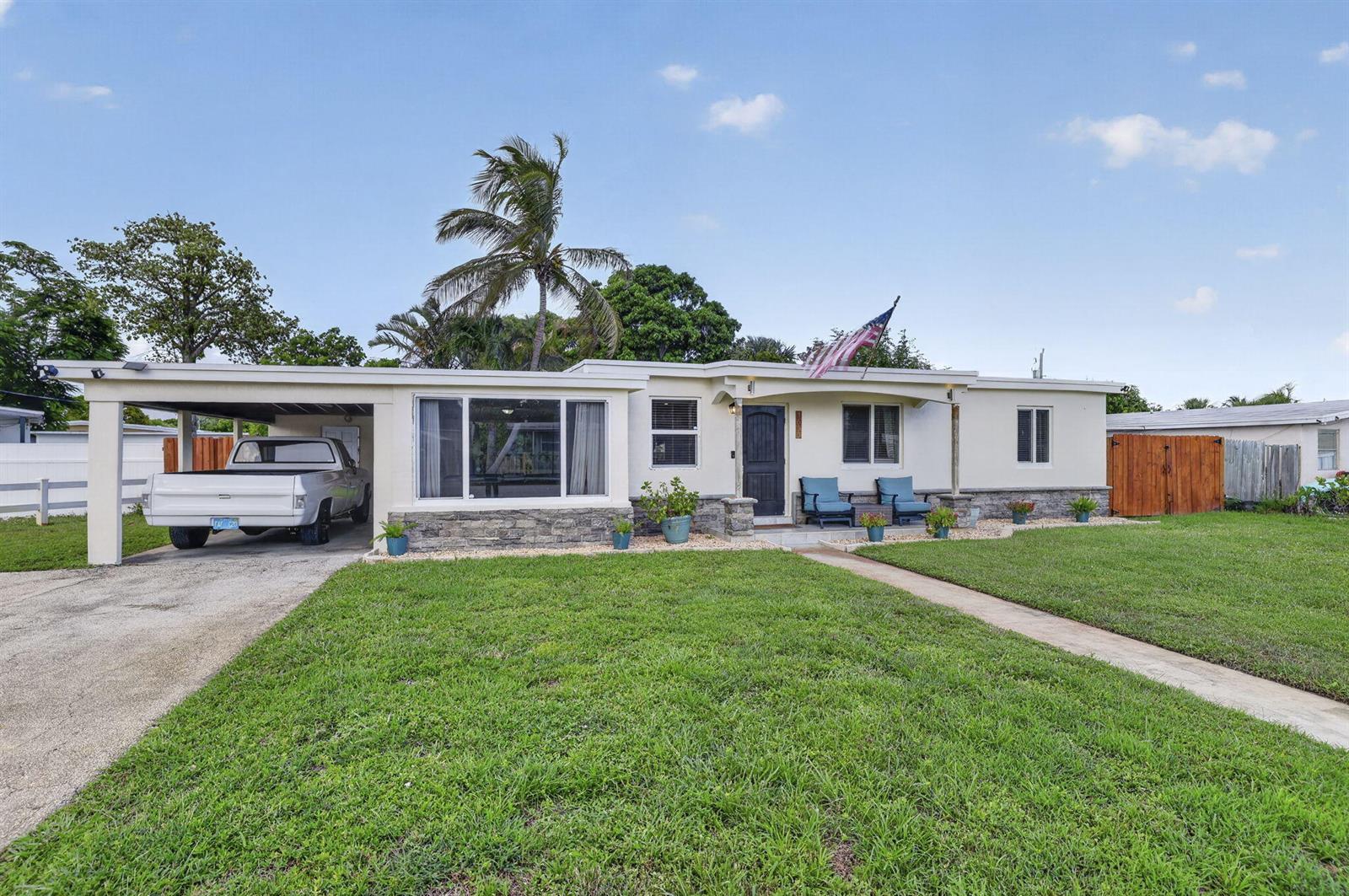 1633 NE 51st Court, Pompano Beach FL 33064 photo 2