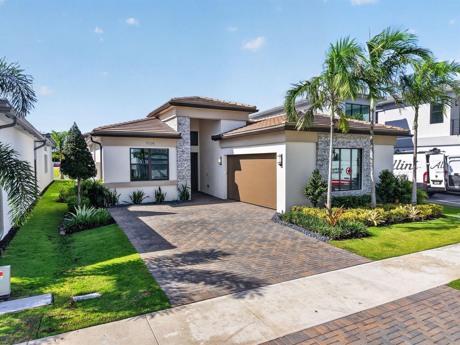 9724 JUNIPER BAY Avenue, Boca Raton FL 33434