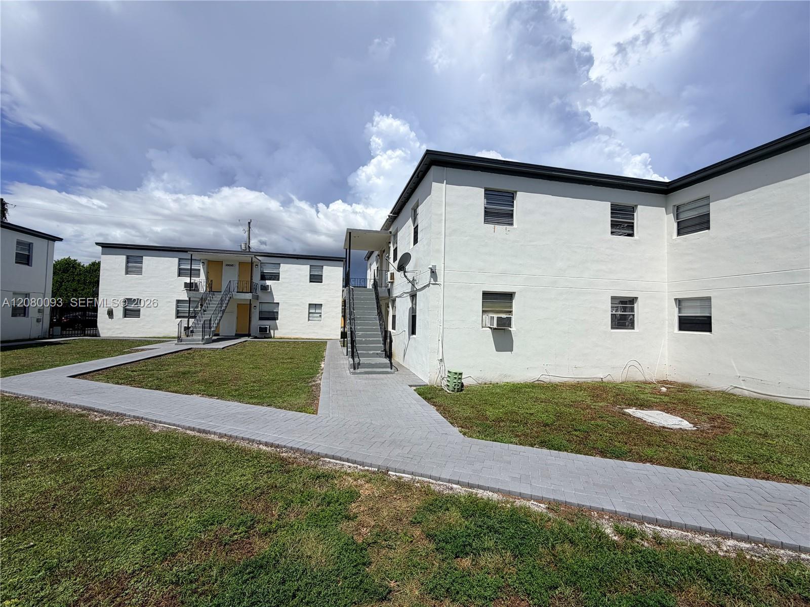 10040 NW 7 Ct # C, Miami FL 33150 photo 4