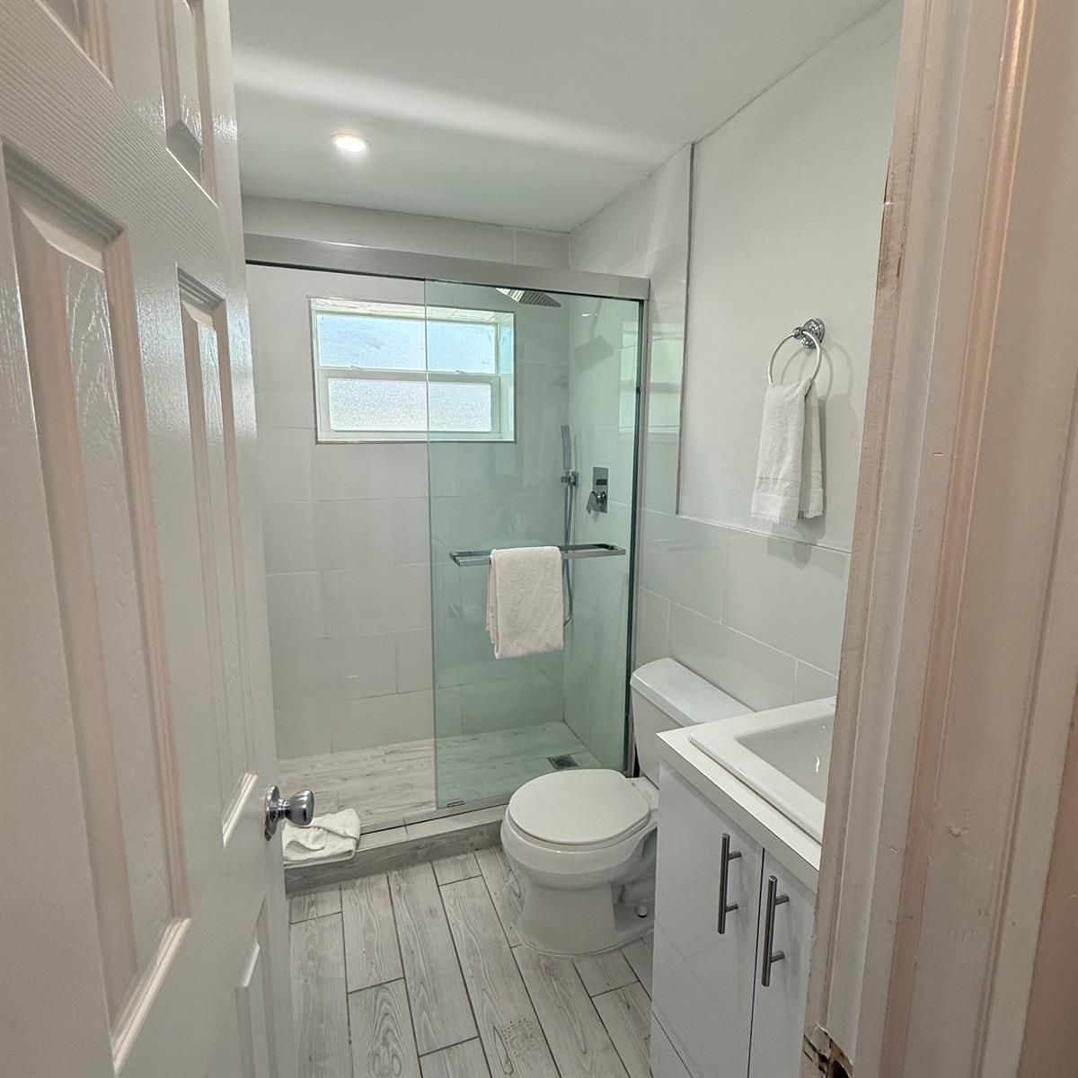 906 N Riverside Drive # 9, Pompano Beach FL 33062 photo 4