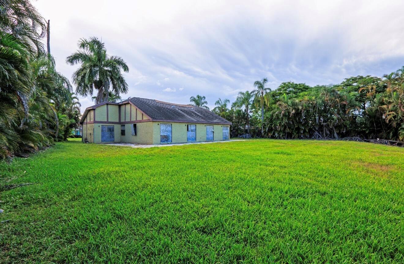 15801 W WIND Circle, Sunrise FL 33326 photo 3