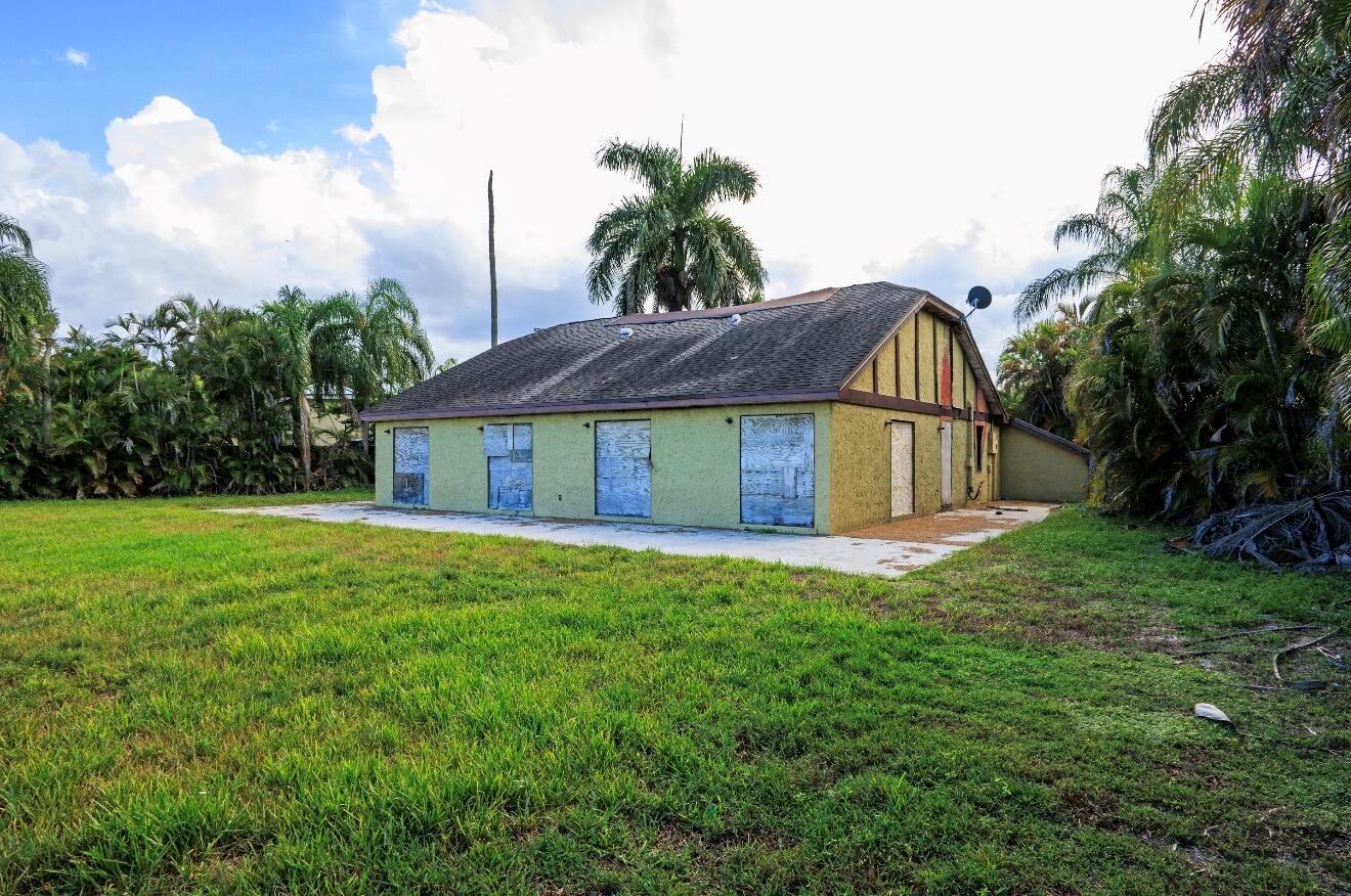 15801 W WIND Circle, Sunrise FL 33326 photo 4