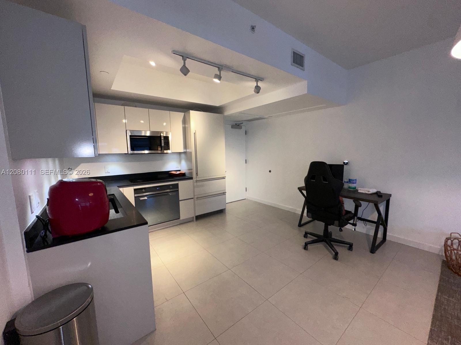 1010 Brickell Ave # 4507, Miami FL 33131 photo 5