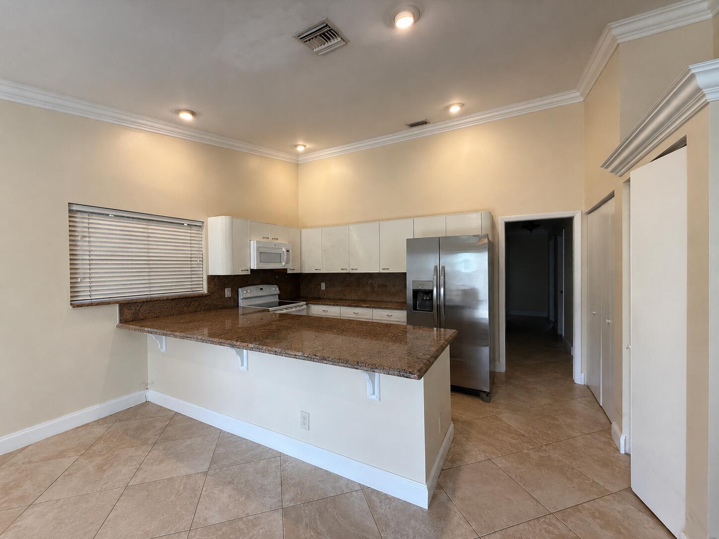 400 SEQUOIA Lane, Boca Raton FL 33487 photo 3