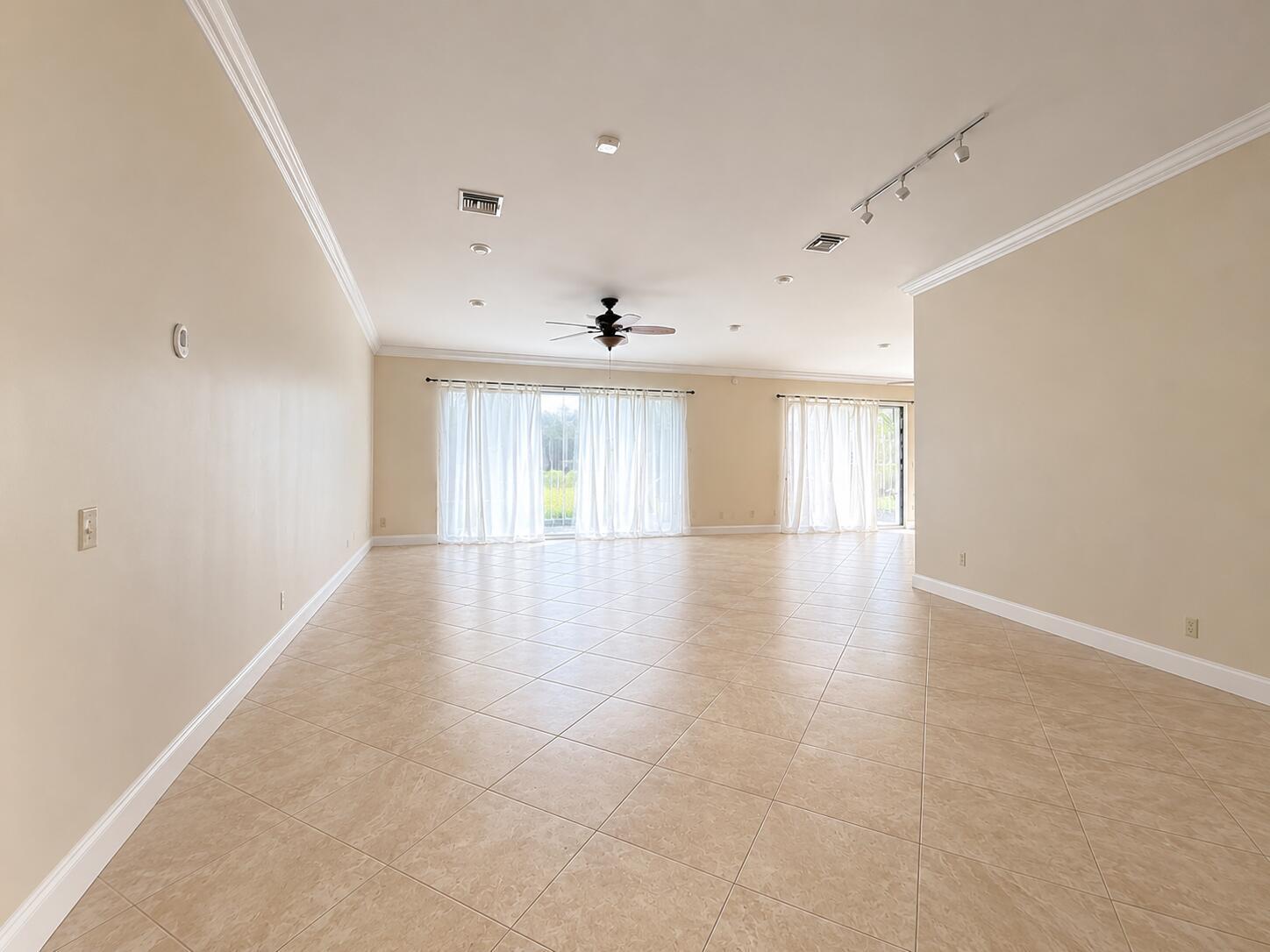400 SEQUOIA Lane, Boca Raton FL 33487 photo 4