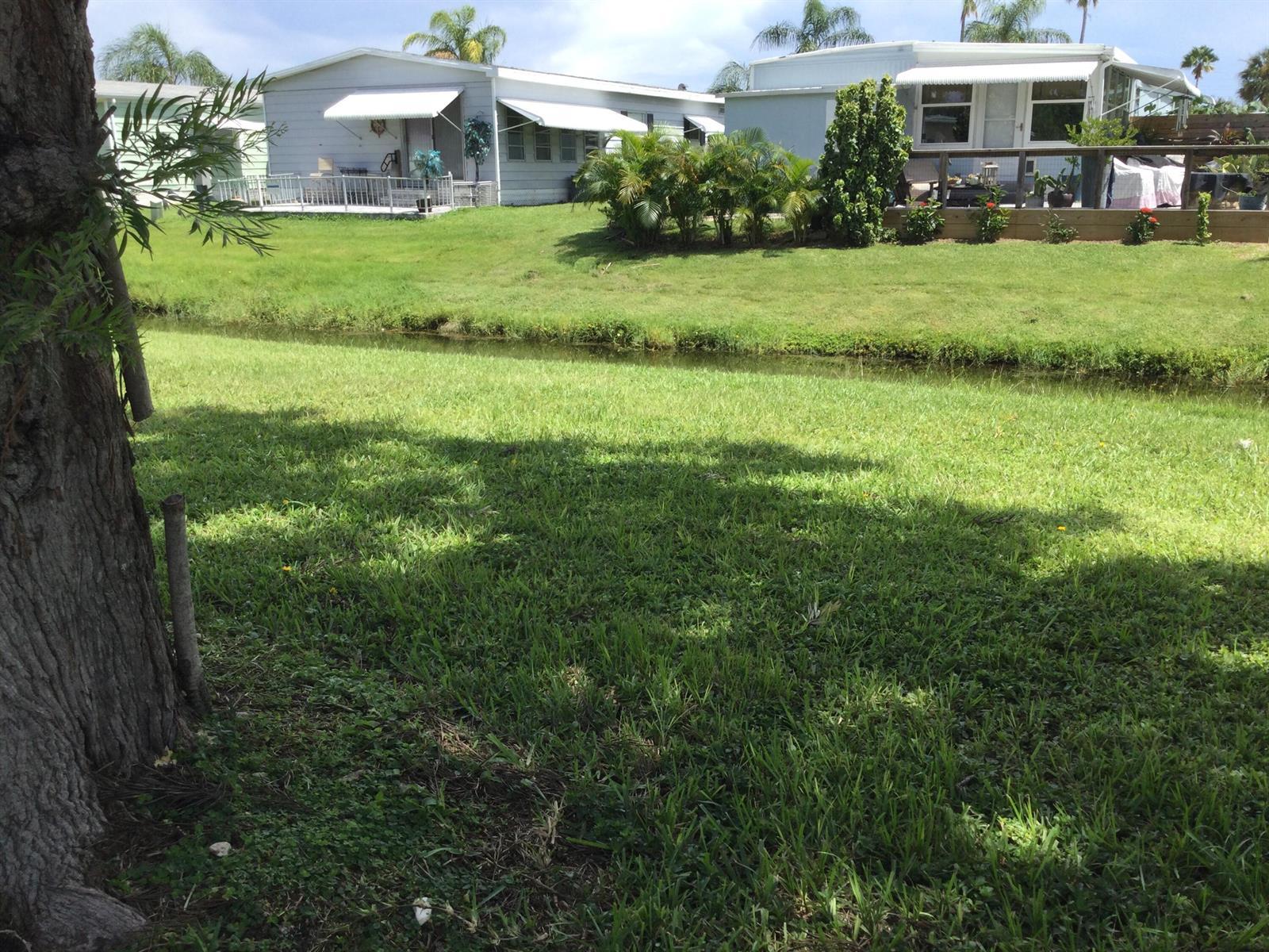 114 Camino Del Rio, Port St. Lucie FL 34952 photo 3