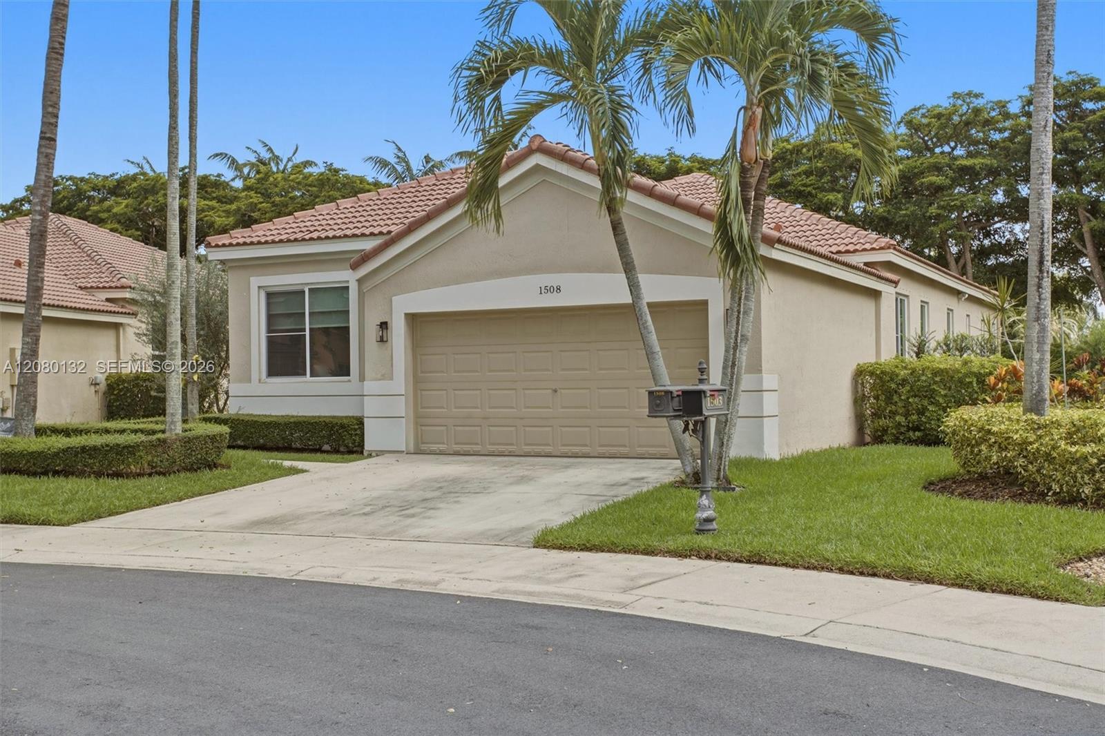 1508 Winterberry Ln, Weston FL 33327 photo 2
