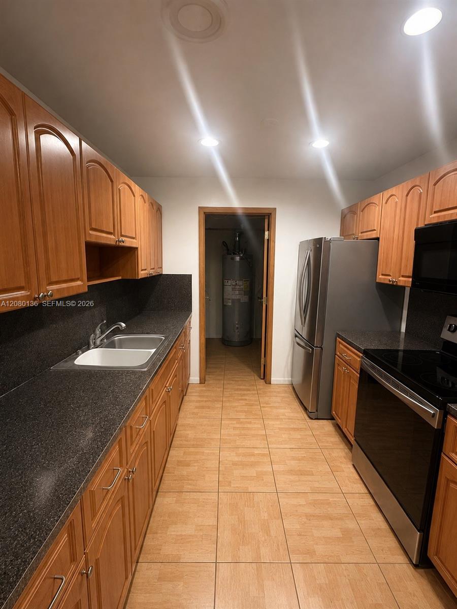 2901 NW 209th Ter, Miami Gardens FL 33056 photo 5
