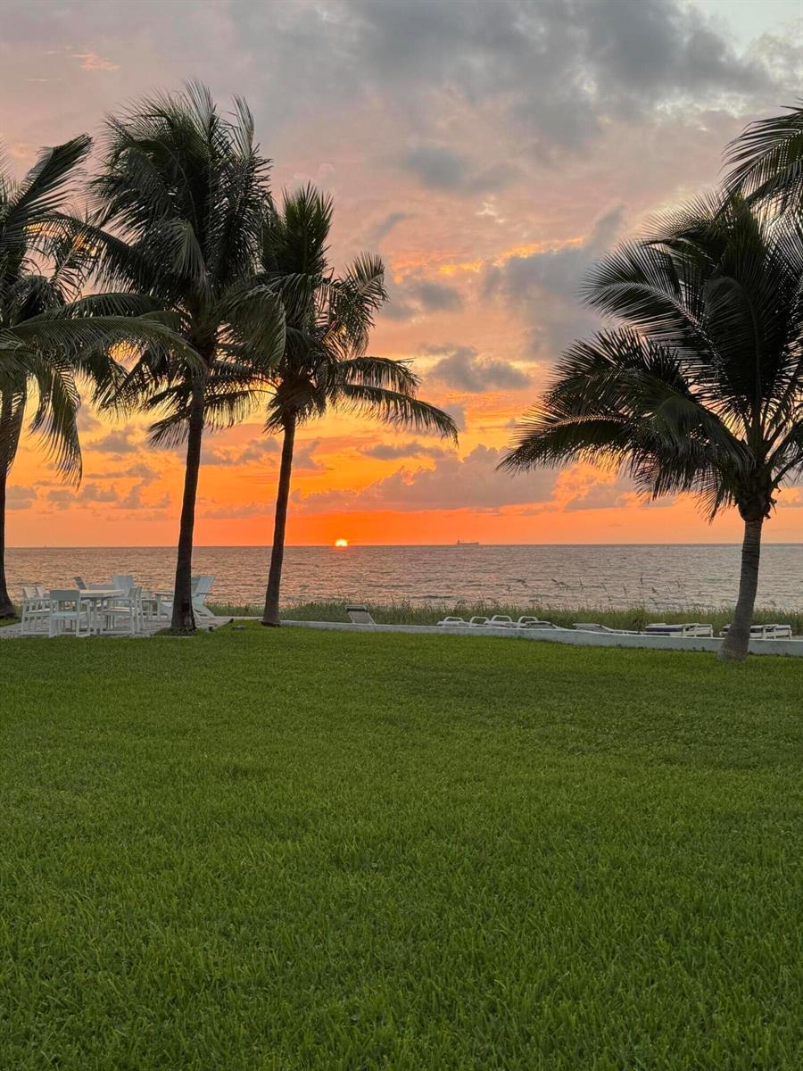 1041 HILLSBORO MILE # 11, Hillsboro Beach FL 33062