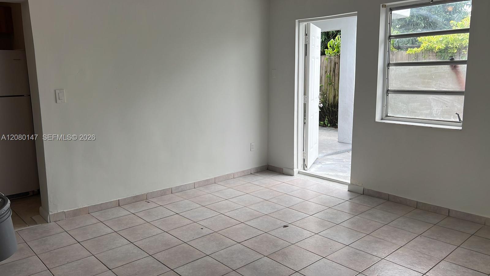 526 SW 64th Ave # 4, Miami FL 33144 photo 2
