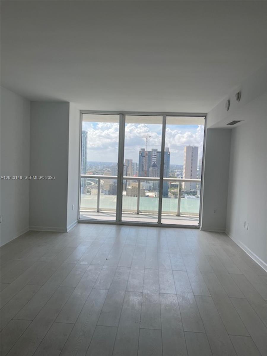 50 Biscayne Blvd # 3407, Miami FL 33132