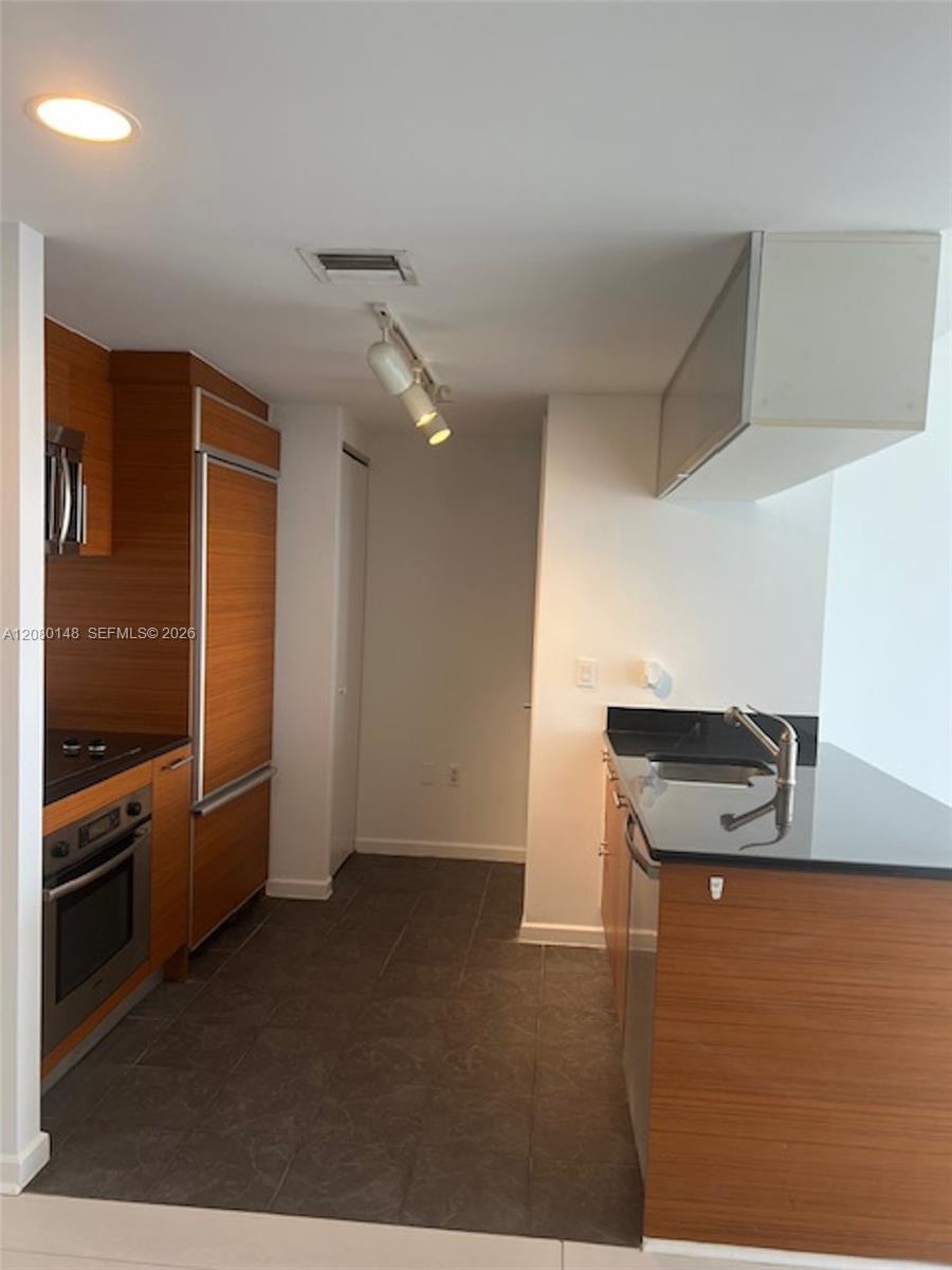 50 Biscayne Blvd # 3407, Miami FL 33132 photo 5