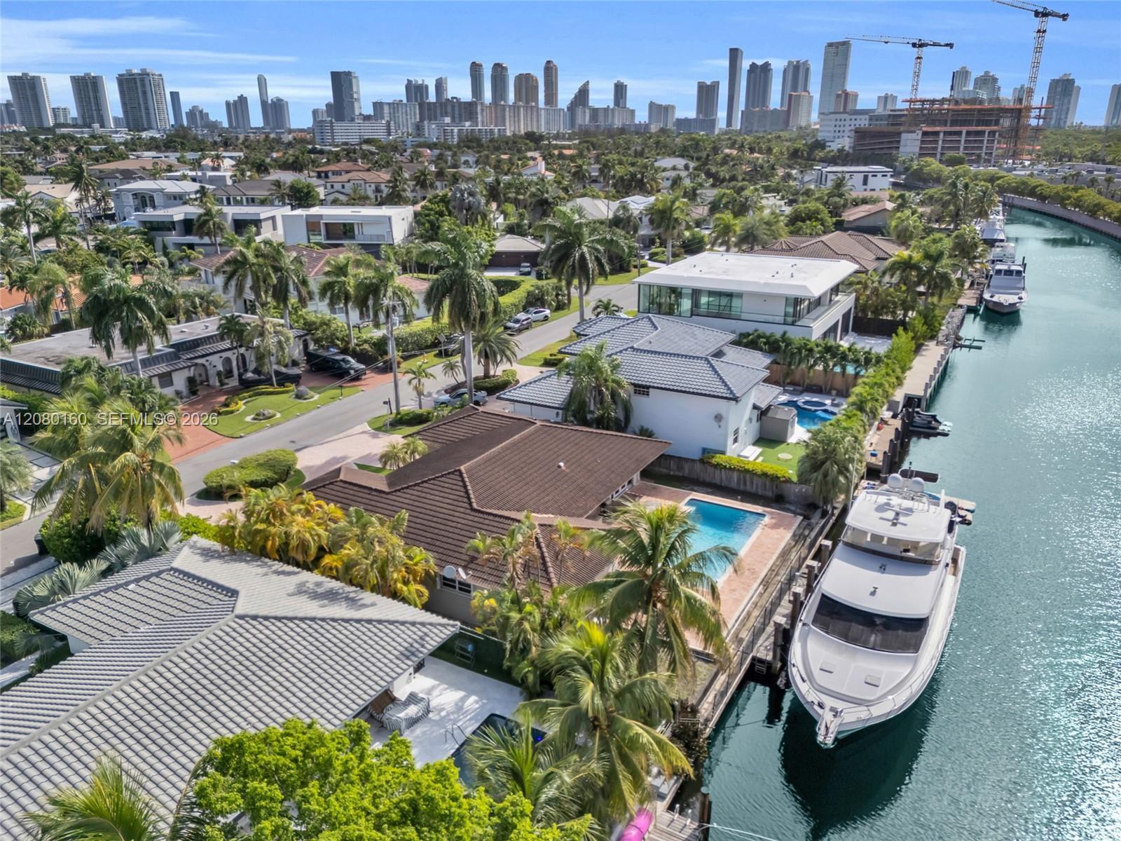 2930 NE 164th St, North Miami Beach FL 33160 photo 3