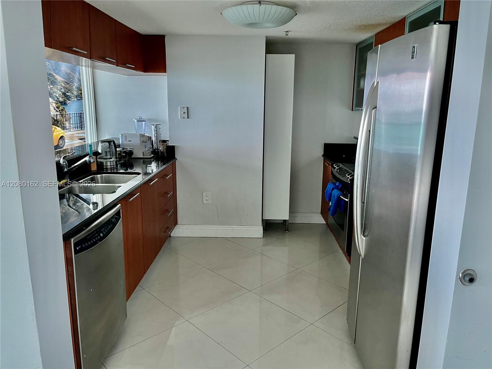 1800 N Bayshore Dr # 2507, Miami FL 33132 photo 4