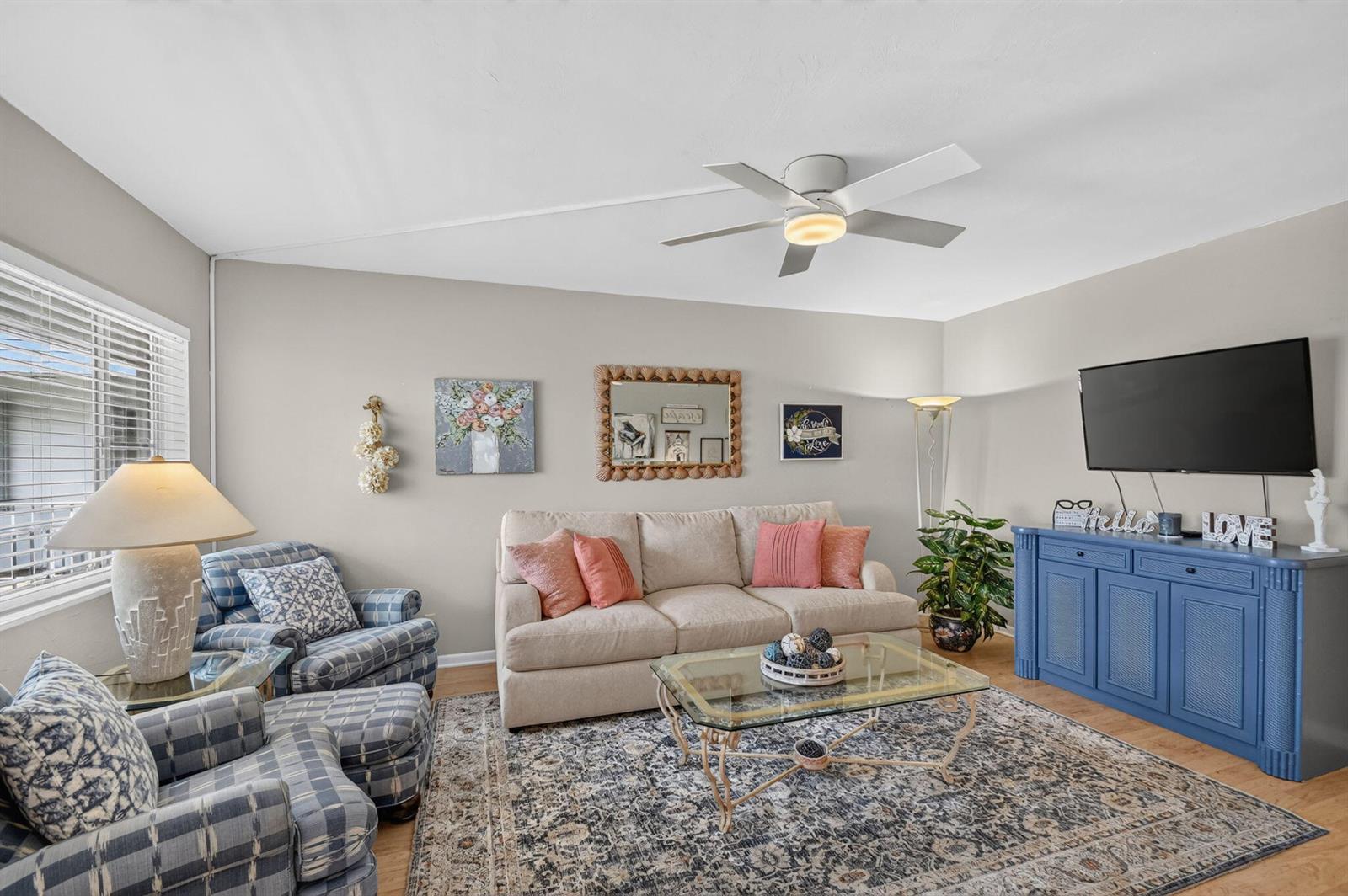 2880 LAKE OSBORNE Drive # 203, FL 33461 photo 2