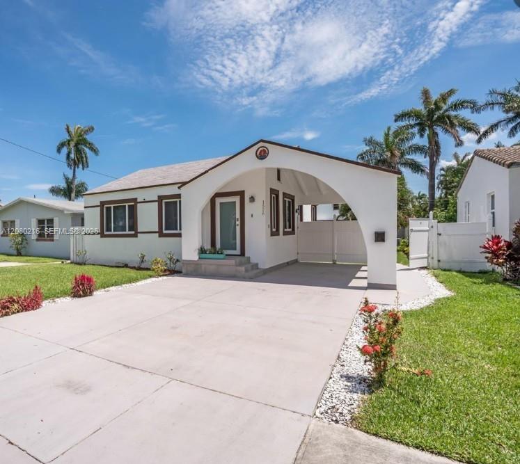 1526 NE 110th St # A, Miami FL 33161 photo 2