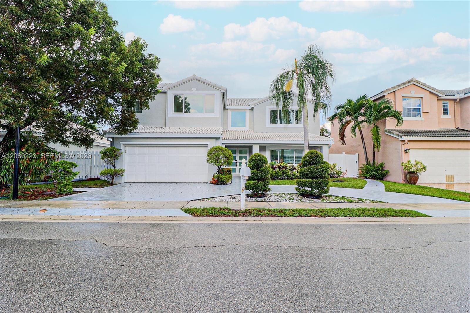 10262 SW 9th Ln, Pembroke Pines FL 33025 photo 4