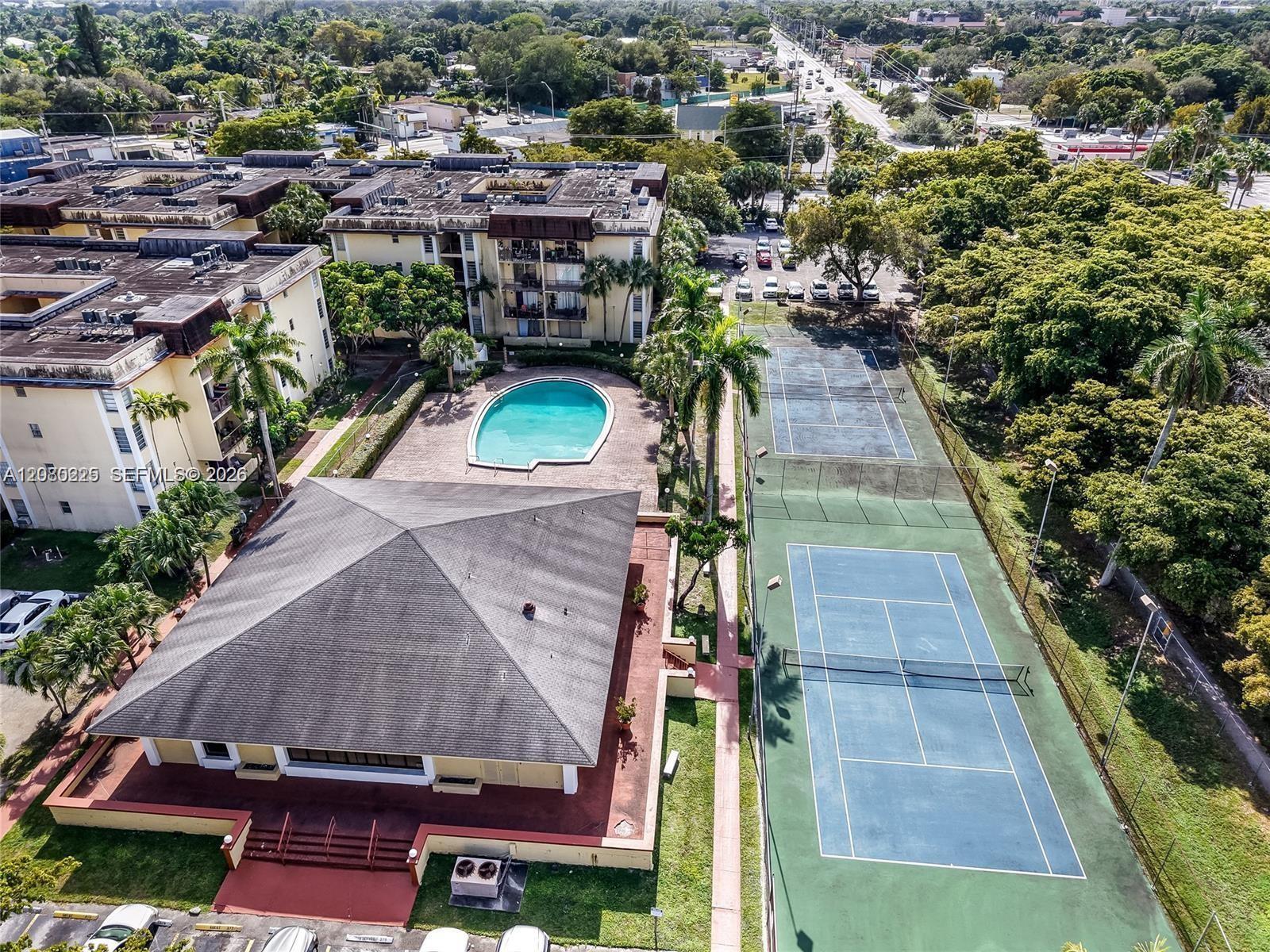 11905 NE 2nd Ave # C204, North Miami FL 33161 photo 4