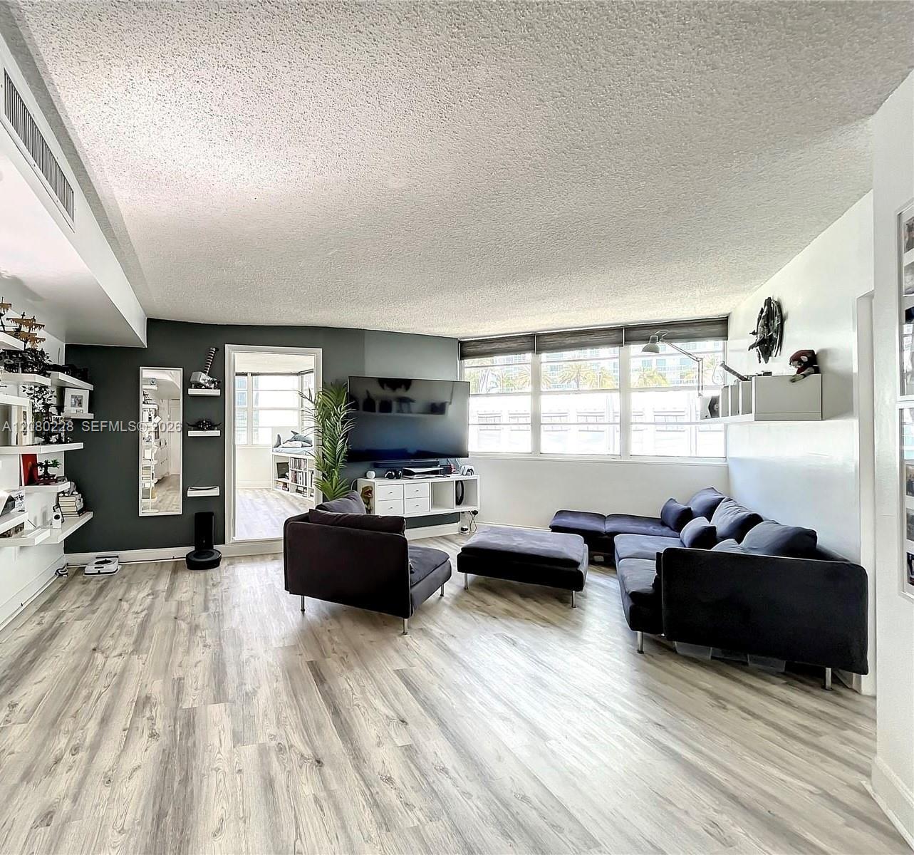 999 Brickell Bay Dr # 1010, Miami FL 33131 photo 5