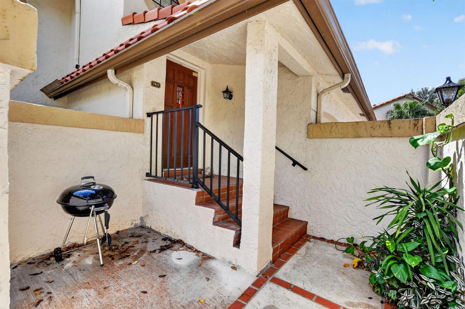 7917 LA MIRADA Drive, Boca Raton FL 33433 photo 4
