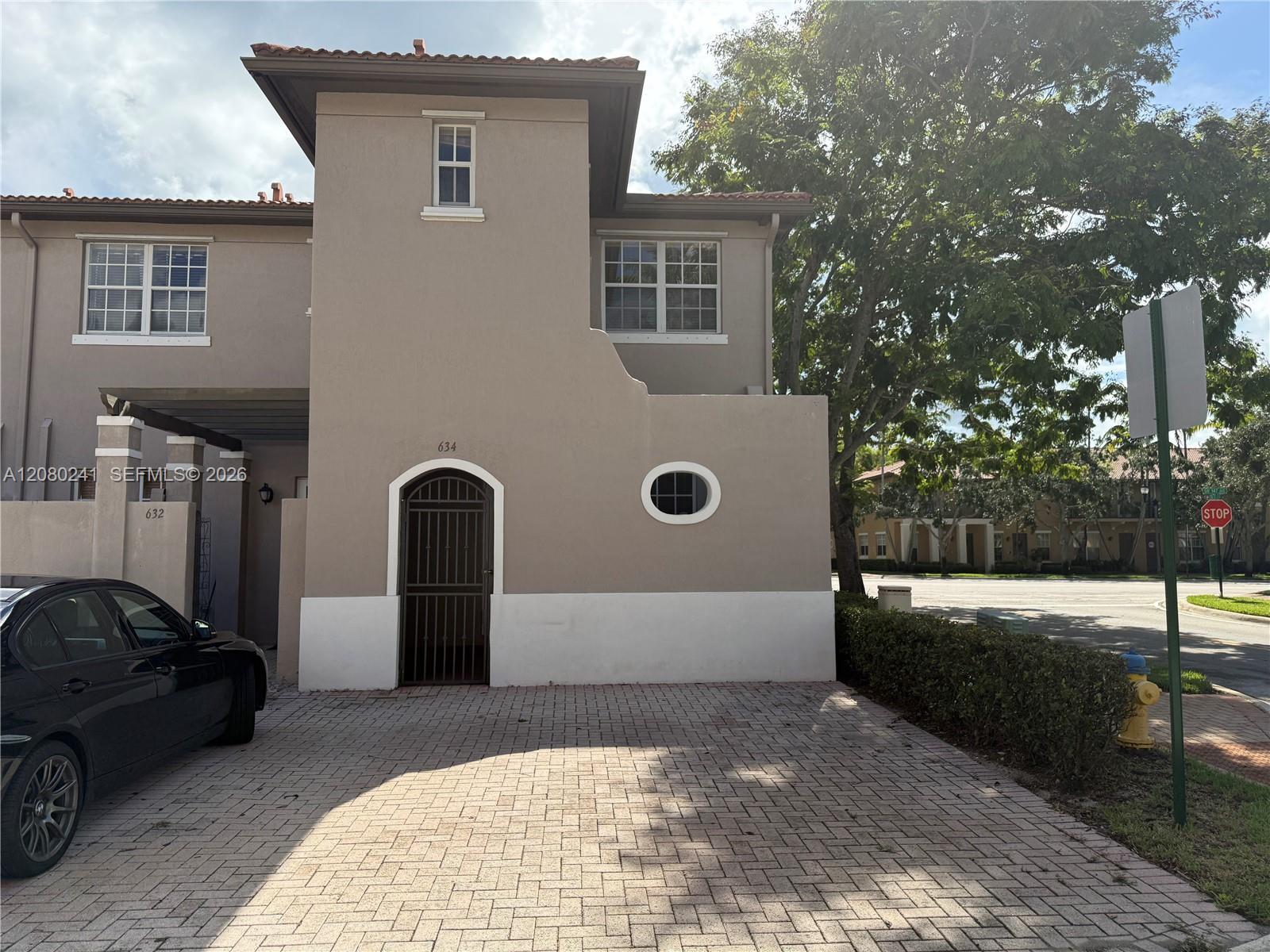 634 SW 147th Ave # 634, Pembroke Pines FL 33027 photo 3