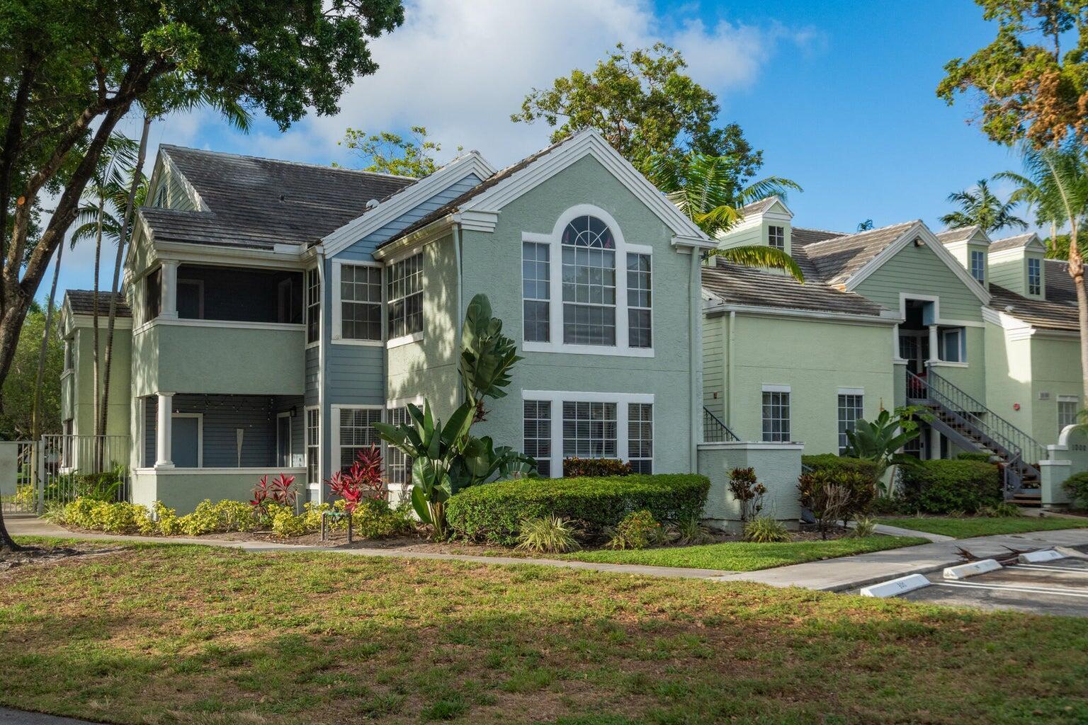 1205 CRYSTAL Way # A, Delray Beach FL 33444 photo 2