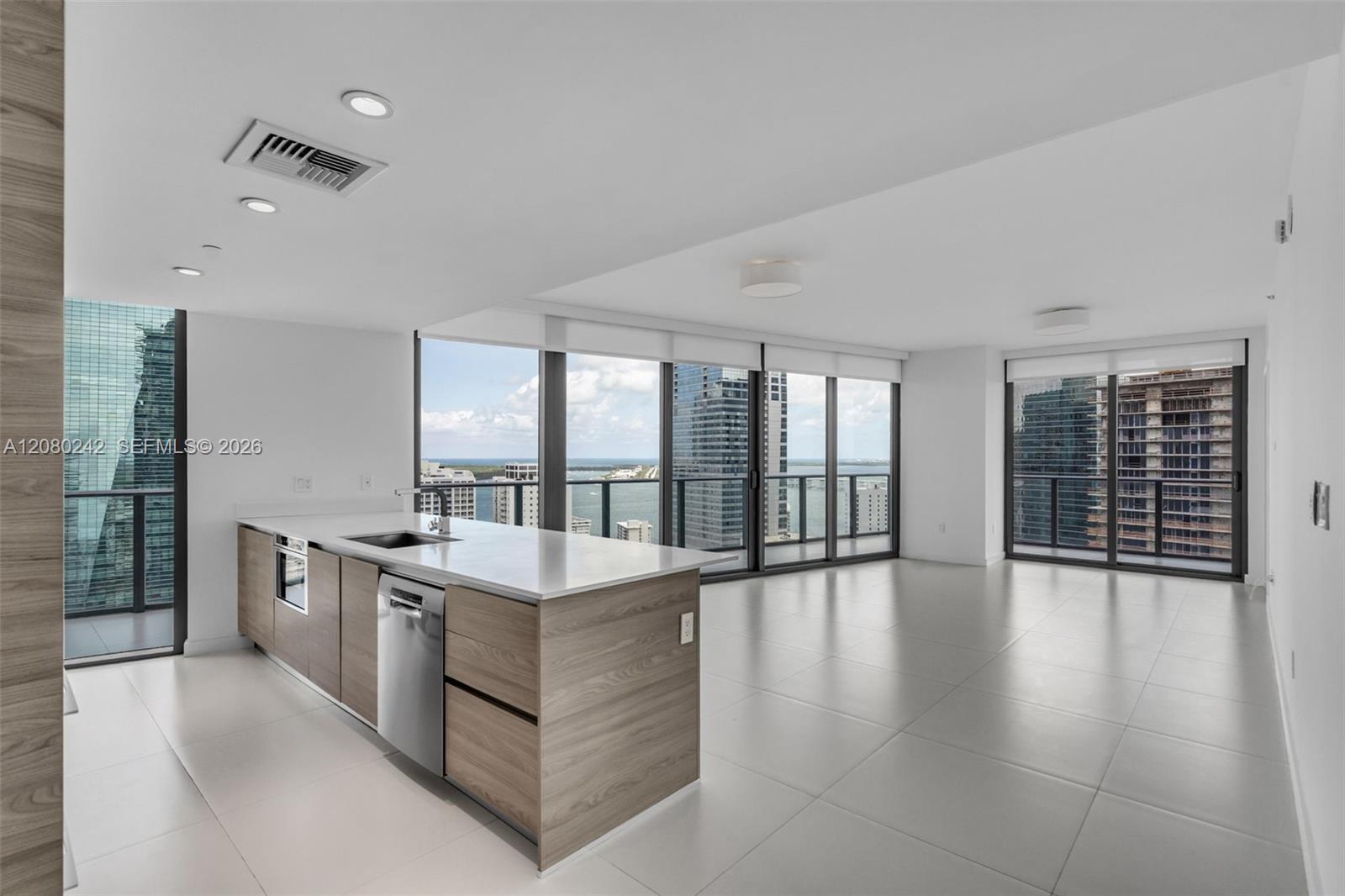 1300 S Miami Ave # 2905, Miami FL 33130 photo 5