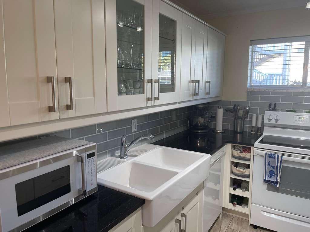 2566 S GARDEN Drive S # 108, Lake Worth FL 33461 photo 2