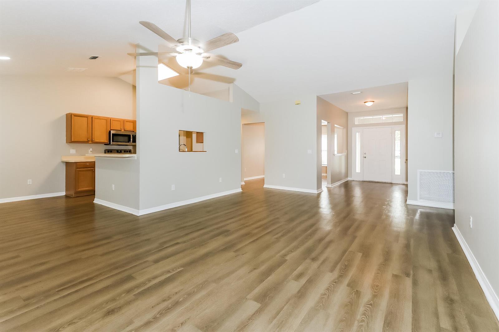 2431 SE GILBERT Avenue, Port St. Lucie FL 34952 photo 4